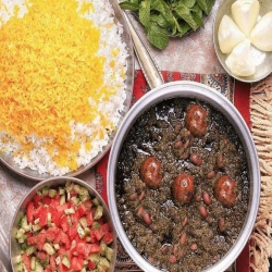 چلو خورشت قرمه سبزی